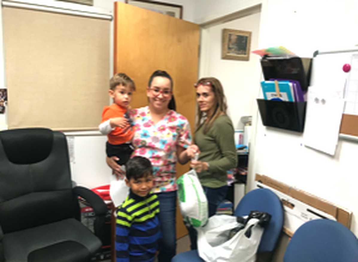 The Holy Trap Ministries help the Garcia family for Thanksgiving